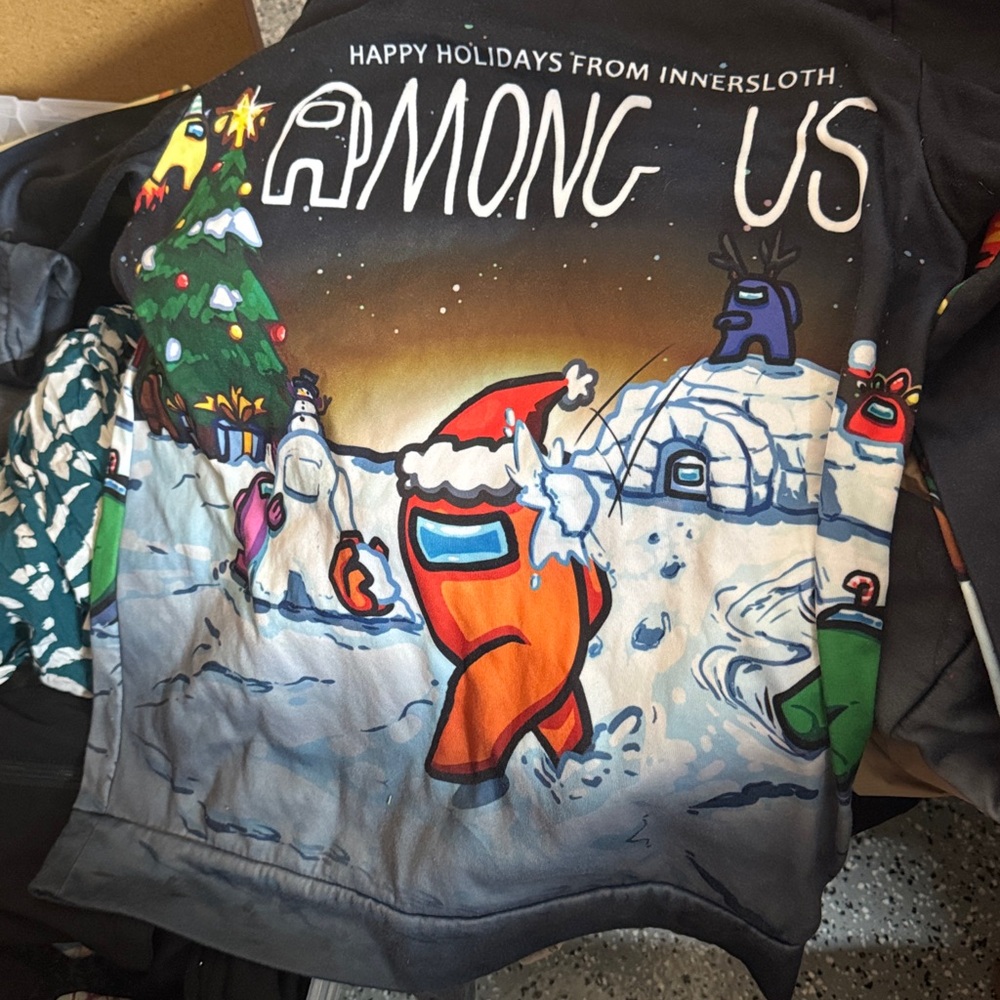 Among Us New without tag holiday edition Sweatshirt Long Sleeve Shirt Hoodie